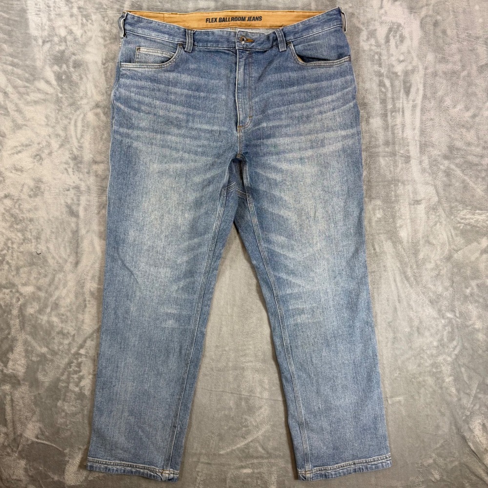 Duluth Trading Flex Ballroom Jeans Mens Size 40x32 Light Wash Blue
